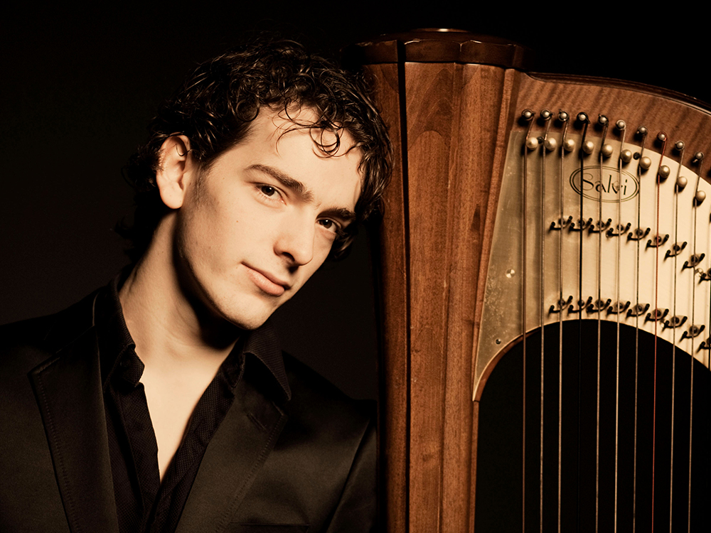 Nieuwjaarsconcerten 2024: Remy van Kesteren en zangeres Rosann Nieuwjaarsconcerten 2024: Remy van Kesteren en zangeres Rosann